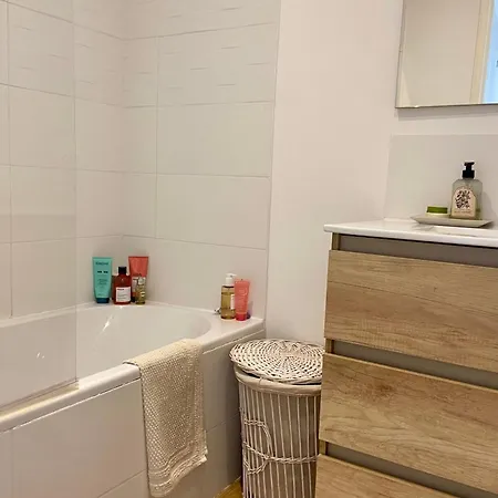 Bright 50 M With Balcony