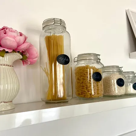 아파트 Bright 50 M With Balcony