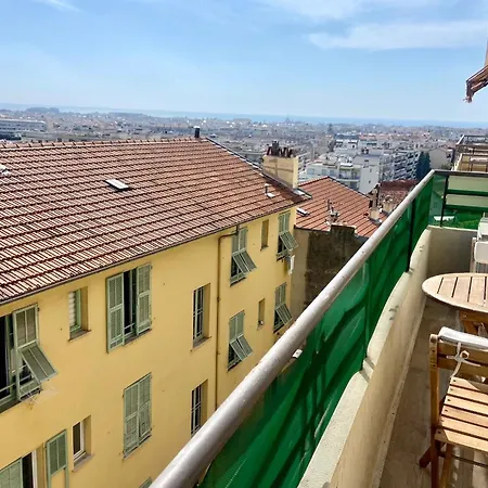 Bright 50 M With Balcony
